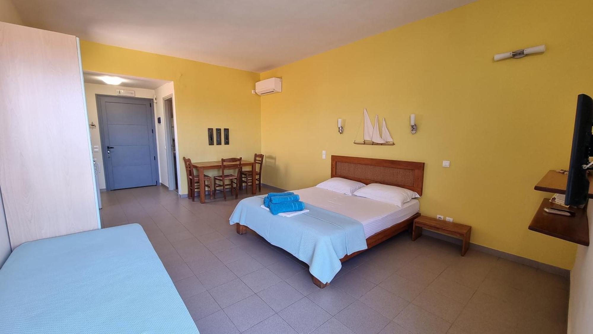 Domatia Me Thea Bed and Breakfast Ελαφόνησος Εξωτερικό φωτογραφία